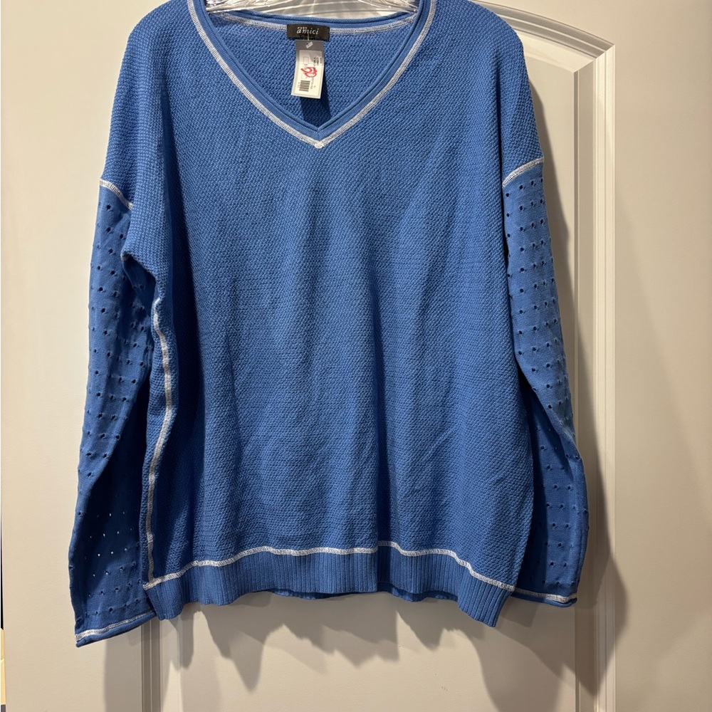 Pure Amici- V-Neck sweater with Top Stitch